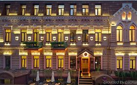 Hotel 19 Harkiv Exterior photo